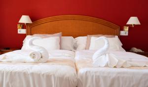 habitación doble con baño privado - 2 camas - Hotel ALFAS OASIS