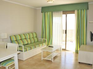 apartamento de 1 dormitorio (2 adultos + 1 niño) - Hotel Apartamentos Esmeralda Suites