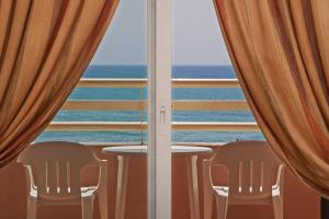 estudio con vistas frontales al mar (2 adultos) - Hotel Apartamentos Stella Maris - Marcari SL