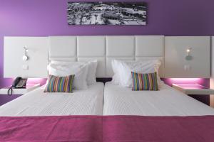 habitación doble con 2 camas (2 adultos + 1 niño) - Aquashow Park Hotel