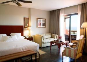 habitación doble superior deluxe - 1 o 2 camas (2 adultos)  - Asia Gardens Hotel & Thai Spa, a Royal Hideaway Hotel