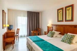 habitación doble con balcón - 1 o 2 camas - BQ Andalucia Beach Hotel