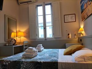 Habitación con cama grande  - Hotel Camilla Firenze