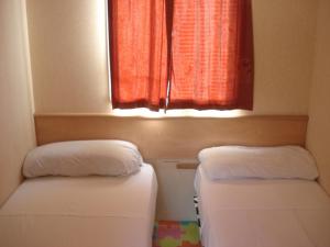 casa móvil (5 adultos) - Hotel Camping Valle Niza Playa