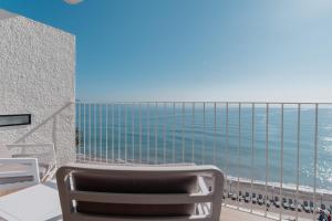 habitación doble - 1 o 2 camas y vistas frontales al mar - Hotel Cap Negret