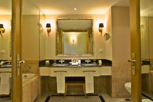 habitación doble estándar - Hotel Cascais Miragem Health & Spa