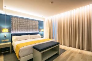habitación superior con terraza - 2 camas - Hotel Catalonia Porto