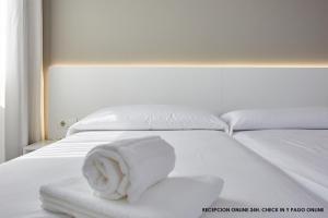habitación doble con vistas al puerto - 1 o 2 camas - Hotel DL Port