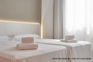 habitación doble con vistas al puerto - 1 o 2 camas - Hotel DL Port