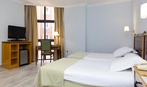 habitación triple - Hotel Don Curro