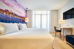 habitación doble con cama supletoria - 2 camas - Hotel Eurostars Astoria