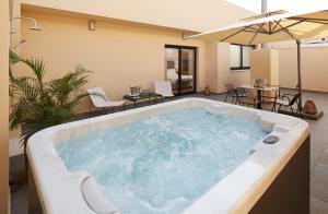junior suite con bañera - Hotel Eurostars Málaga