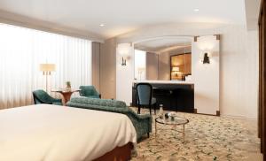 suite grand - cama extragrande - Four Seasons Hotel Ritz Lisbon