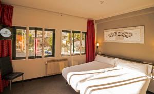 habitación triple - Hotel Garden Andorra