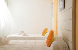 habitación doble con baño privado - Hostal La Fonda Grupo Terra de Mar, alojamientos con encanto