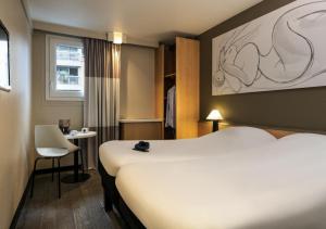 dos habitaciones contiguas - Hotel ibis Paris Alesia Montparnasse
