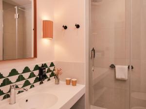 Habitación Superior con cama extragrande - Ibis Styles Sevilla City Santa Justa