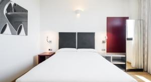 habitación doble - 1 o 2 camas - Hotel Ilunion Aqua 3