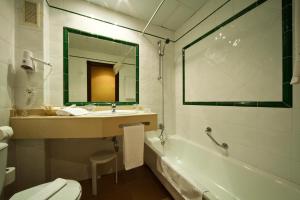 habitación doble con vistas a la piscina - 2 camas - Hotel Intur Azor