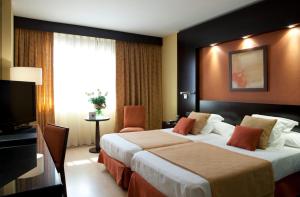 habitación triple (3 adultos) - Hotel Intur Castellon