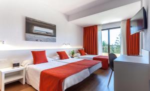 habitación doble con cama supletoria - 1 o 2 camas (3 adultos) - Hotel Intur Orange