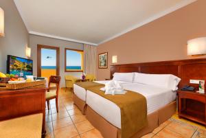 habitación doble con terraza y vistas al mar - 1 o 2 camas - Hotel IPV Palace & Spa - Adults Recommended