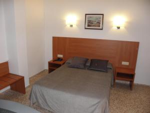habitación doble con cama supletoria - 1 o 2 camas (2 adultos + 1 niño) - Hotel Jardín