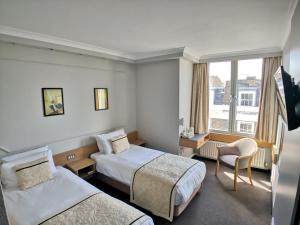 habitación doble superior - 2 camas - Lancaster Hall Hotel