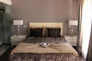 suite deluxe con bañera de hidromasaje - Hotel Luxury Guest House_Opus One