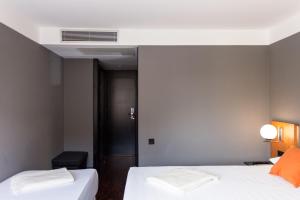 habitación triple - Hotel Malcom and Barret