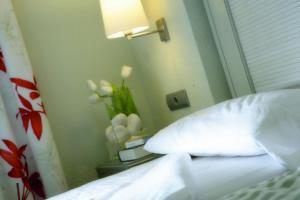 apartamento de 1 dormitorio con terraza (2 adultos + 1 niño)

 - Hotel Marinas de Nerja Beach & Spa