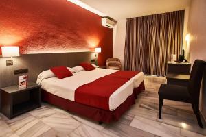 habitación doble económica con acceso al spa - Hotel Nerja Club Spa by Dorobe