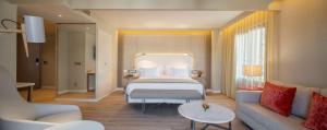 suite con aparcamiento gratuito - Hotel NH Collection Lisboa Liberdade