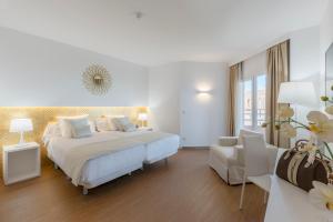 habitación doble premium con vistas al mar - Oliva Nova Beach & Golf Hotel