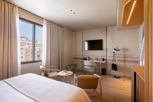 larios premium - Only YOU Hotel Málaga