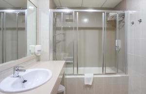 habitación cuádruple con acceso al spa (2 adultos + 2 niños) - Hotel Panorama