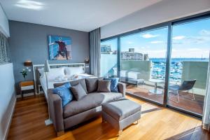 habitación doble superior con vistas al mar - Hotel Pestana Cidadela Cascais - Pousada & Art District