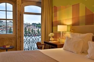 habitación triple vintage con vistas al río y balcón - Pestana Vintage Porto Hotel & World Heritage Site