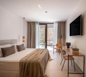 Habitación Doble con terraza - Hotel Porfirio Picota - Adults Recommended