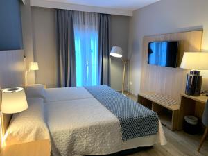 habitación doble superior - Hotel Puerta del Mar