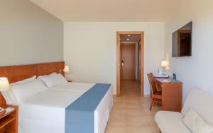 habitación doble con terraza (3 adultos) - 1 o 2 camas - Hotel RH Ifach