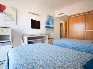 habitación doble con cama supletoria - 2 camas - Hotel Servigroup Trinimar
