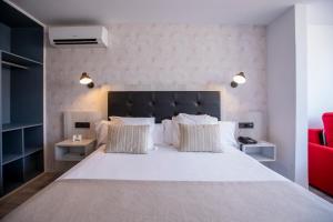 habitación doble con cama supletoria  - Hotel Soho Boutique Bahía Málaga