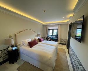 suite de 2 dormitorios - Hotel Soho Boutique Castillo de Santa Catalina - Adults Recommended