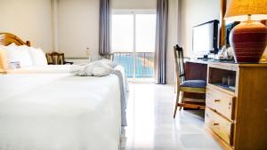 habitación doble con vistas al mar (2 adultos + 1 niño) - Hotel Sol Guadalmar