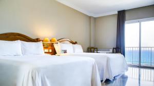 habitación doble superior con vistas frontales al mar - 2 camas - Hotel Sol Guadalmar