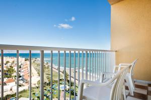 habitación familiar comunicada con vistas laterales al mar (5 adultos) - Hotel Sol Guadalmar