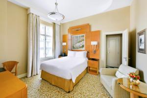 habitación superior - 1 cama grande - Hotel The Savoy