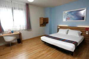 habitación doble adaptada para personas con discapacidad - 1 o 2 camas - Hotel Travelodge Madrid Alcalá