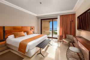 habitación unique deluxe con vistas - Hotel Unique Club at Lopesan Costa Meloneras Resort
